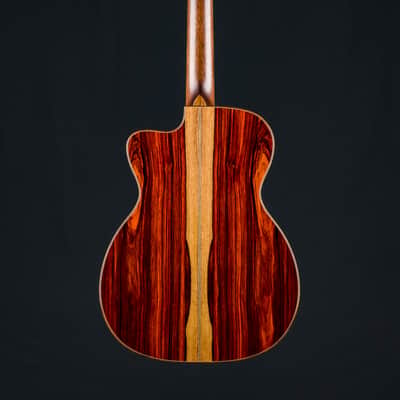 Bourgeois 000 Cutaway Large Soundhole Custom Cocobolo and Bearclaw Adirondack Spruce NEW image 3