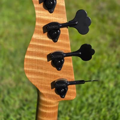 Sadowsky Masterbuilt 2021 LTD 4 String 24-Fret Modern Bass (04/030 worldwide) Natural Transparent High Polish image 6