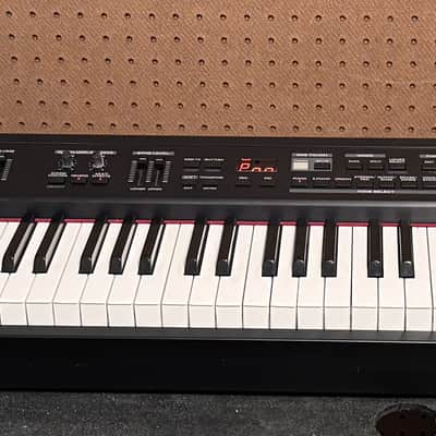 Roland RD-300SX 88-Key Digital Stage Piano 2004 - 2008 - Black image 2