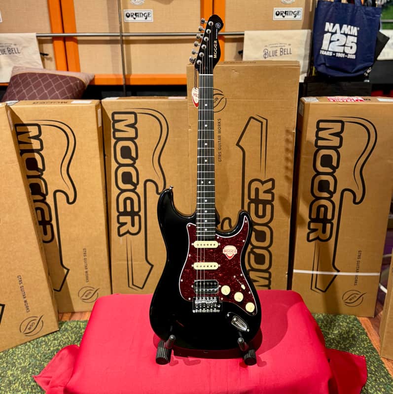 Mooer MSC10 PRO BLACK (Tortoise Pickguard) image 1