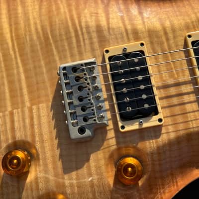 2008 Paul Reed Smith Custom 24 10 top tremelo light sunburst image 11