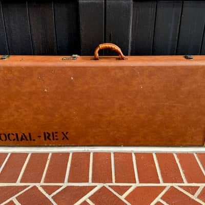 VINTAGE 80'S 90'S GENUINE GIBSON EXPLORER HARDSHELL CASE - TKL MADE IN CANADA - GOOD CONDITION - image 2