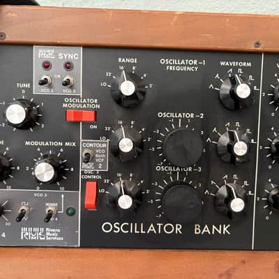 Rare Bob Moog autographed Moog MiniMoog Model D 1980 image 5
