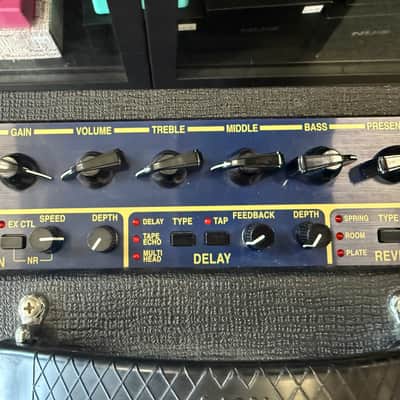 Vox AD60VT Valvetronix 60-Watt 1x12" Hybrid Guitar Combo 2000's- Blue image 5