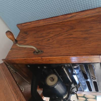 Vintage 1915 Edison Amberola Model 30 Cylinder Phonograph Dark Oak Motor Winds And Runs Works Great 10 Cylinders Original Poster & Brochure Amazing Condition Very LOUD! Wind Up No Electricity Needed Conversation Piece & Work Of Art! image 12