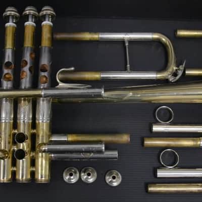 Trompeta Do y Sib Bach Stradivarius 239 CML Corporation en muy buen estado image 3
