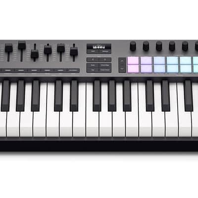 Novation Launchkey 61 Mk4 - Controller Midi Usb 61 tasti semipesati image 2