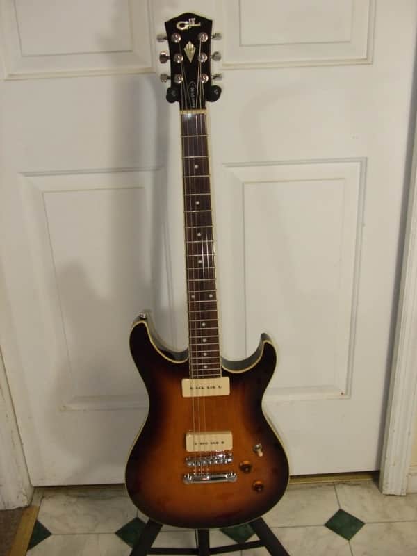 G&L Tribute Series Ascari GT-90 with Rosewood Fretboard 2010 - 2017 - Tobacco Sunburst image 1