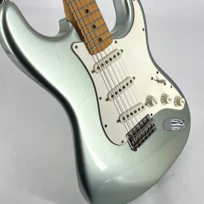 2005 Fender Custom Shop Limited Edition ’66 Stratocaster Closet Classic – Firemist Silver Metallic image 19