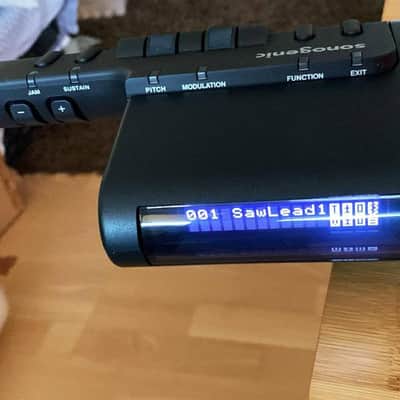 Yamaha Sonogenic SHS-500B black 37-key keytar / shoulder keyboard keytar synth Mint condition image 6