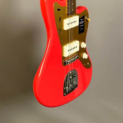 Fender Vintera II Limited Edition Road Worn '50s Jazzmaster - Fiesta Red image 3