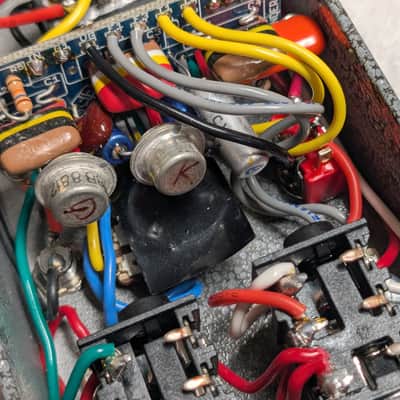Analog Man SUN BENDER MK IV Fuzz Pedal - CV5713 + Russian Ge Transistors - Box image 7