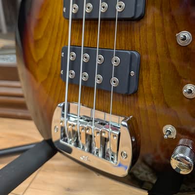 G&L Tribute Series L-2000 Bass with Rosewood Fretboard 2010s - Tobacco Sunburst image 9