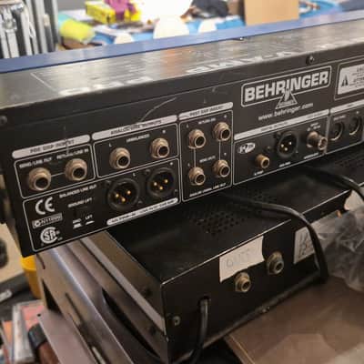 Immagine Behringer V-AMP Pro Rackmount Amp Modeler and Multi-Effect 2000s - Blue - 3