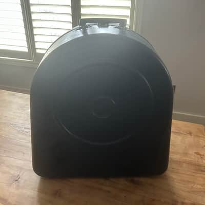 Vintage 60s/70s Ludwig Snare Drum Tombstone Hard Case image 3