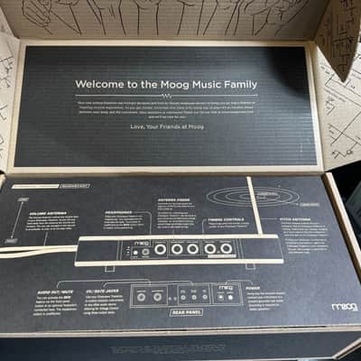 Moog Etherwave Theremin 2022  ,CV Gate ,New old stock //ARMENS// image 5