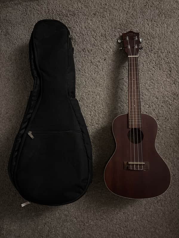 Lanikai LU-21C Concert Ukulele 2010s - Natural image 1