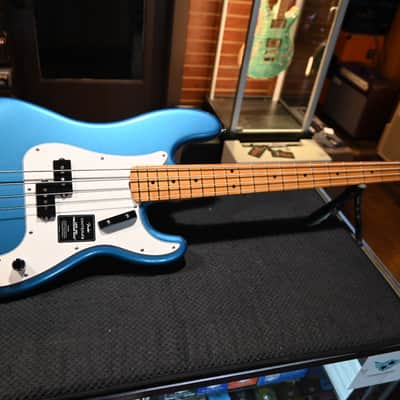 Fender Vintera III Late ‘60s Precision Bass - Lake Placid Blue #2727 image 2