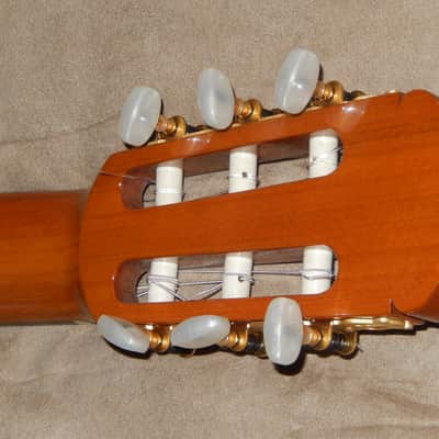 Made in 1977 by Ryoji Matsuoka- model M30 - High Grade Classical Guitar In Excellent Condition image 10