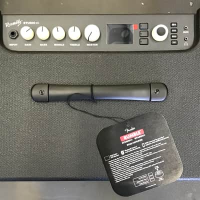 Fender Rumble Studio 1x10 40-Watt Bass Combo image 2