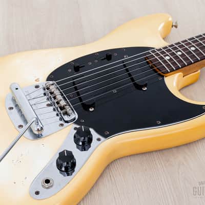 1981 Fender Mustang Vintage Offset Guitar Olympic White w/ Case image 6