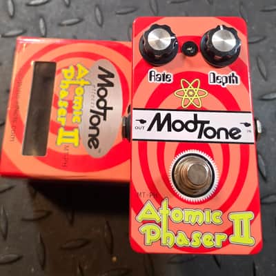 Modtone Atomic Phaser II 2010s - Red Phase image 1
