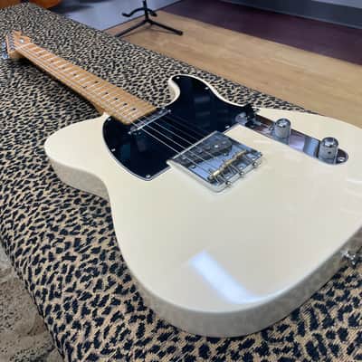 Fender American Special Telecaster with Maple Fretboard 2013 - Olympic White Bild 6