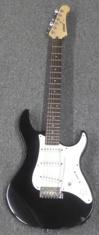Yamaha EG303 Electric Guitar image 1