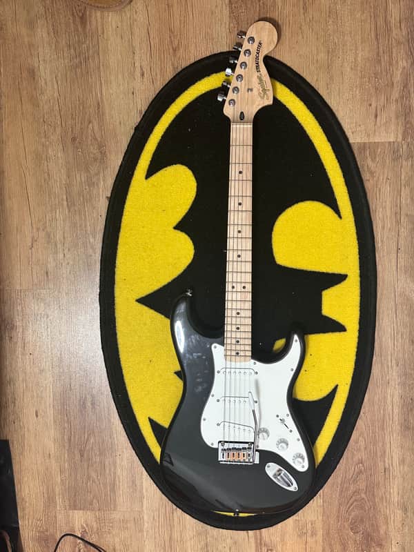 Squier Affinity Series Stratocaster 2025 - Black image 1