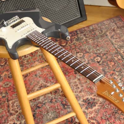 IBANEZ AZ2204NW GRM Gray Metallic / Prestige Series Made In Japan / AZ Stratocaster Type / AAZ2204NW-GRM / F2427309 image 3