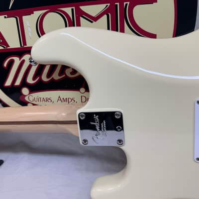Fender Eric Clapton Stratocaster Guitar with Case 2021 - Olympic White / Maple neck image 12