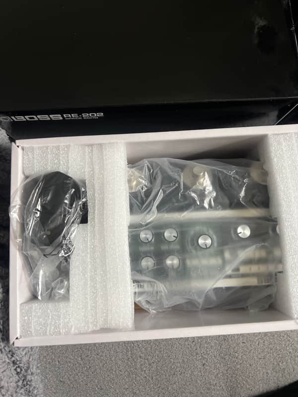Boss RE-202 Space Echo