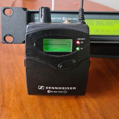 Sennheiser Sennheiser SR300 IEM G2 D (786–822 MHz) + EW300 IEM G2 Bodypack Receiver | Rack Mount | Professional Set image 17