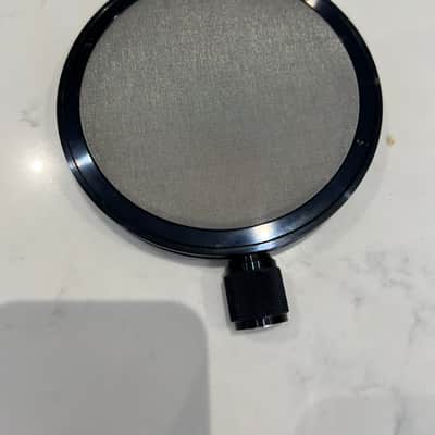 Pete's Place Blast Pad 2019 - Silver snd black image 2