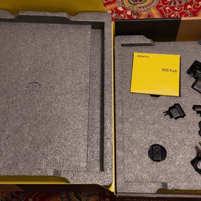 Ableton Push 2 Controller 2015 - 2022 - Black image 3
