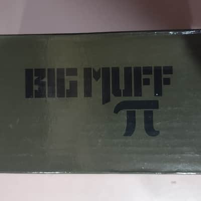 Electro-Harmonix Green Russian Big Muff Pi Pedal - Reissue image 9