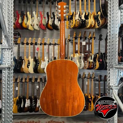Gibson J45 Standard Natural image 8