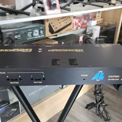 YAMAHA D1030 EQ USED - BLACK image 2