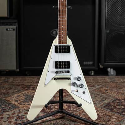 Gibson '70s Flying V Electric Guitar - Classic White with Hardshell Case image 4