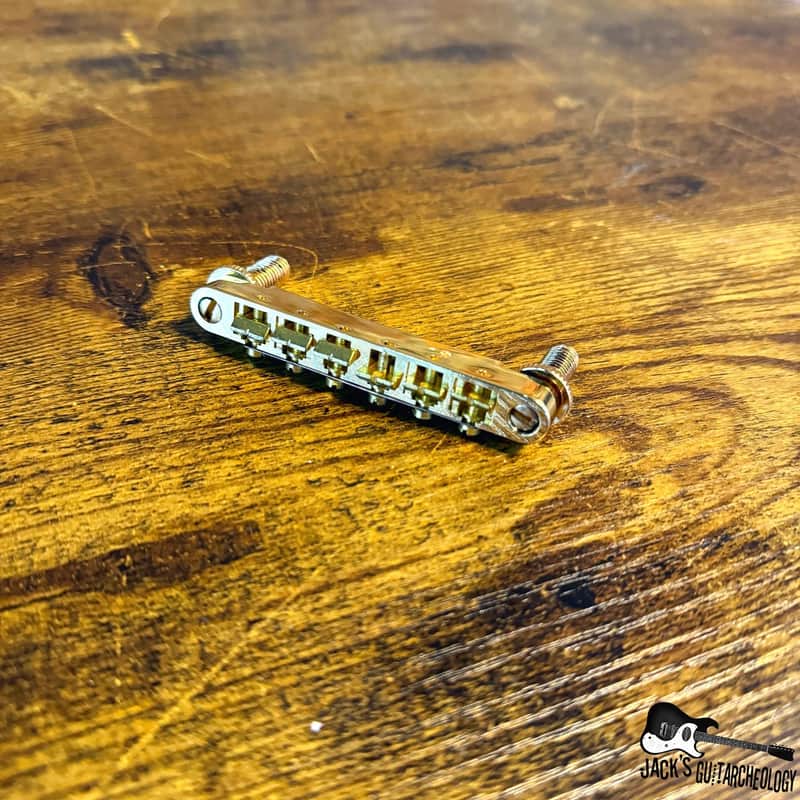Economy ToM-Style Bridge w/ Post (2000s - Gold) image 1