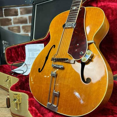 Epiphone Triumph Natural 1947 Hollow-Body Electric Guitar image 17