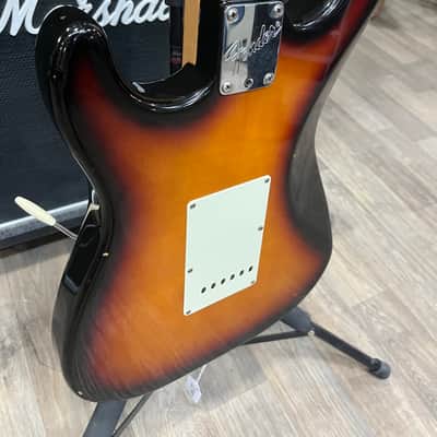 Fender American Stratocaster 1992 - Sunburst image 10