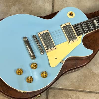 2025 Gibson Custom 1957 Chambered Les Paul M2M Murphy Lab Ultra Light Aged Frost Blue Top image 1