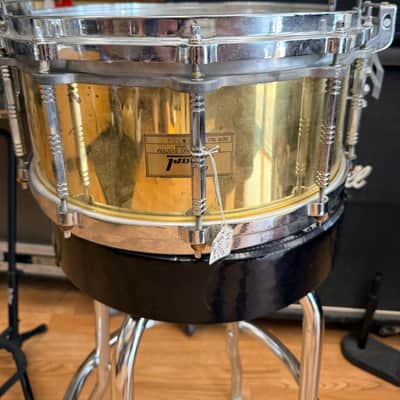 Pearl FB-1465/C Free-Floating Brass 14x6.5" Snare Drum (3rd Gen) 2005 - 2010 - Brass image 2