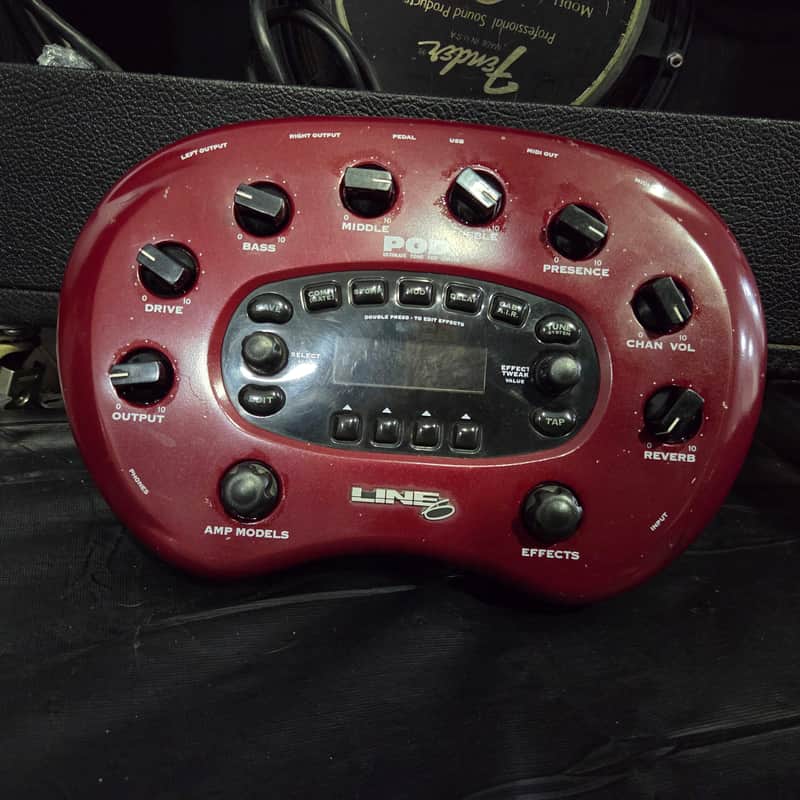 Line 6 POD xt Multi-Effect and Amp Modeler 2002 - 2006 - Red image 1