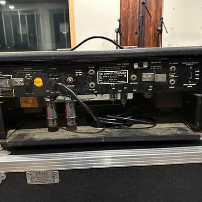 Ampeg V-2 2-Channel 60-Watt Guitar Head 1971 - 1980 - Black image 3
