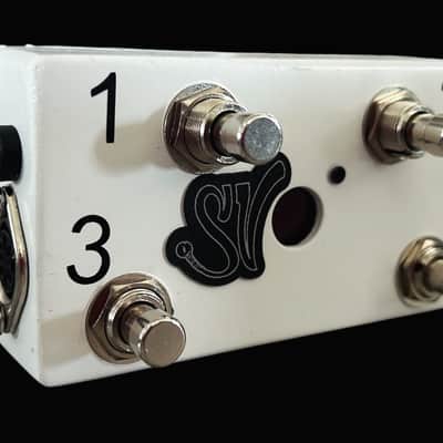 StringVelocity 4 Button Midi S for the HX Stomp /XL image 1