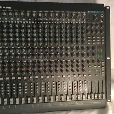 Alesis Studio 32.  16 channel mixer  1999 image 5