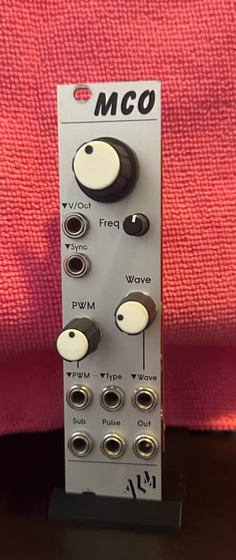 ALM/Busy Circuits ALM021 MCO Digital VCO Eurorack Synth Module 2020 - Present - Silver image 1