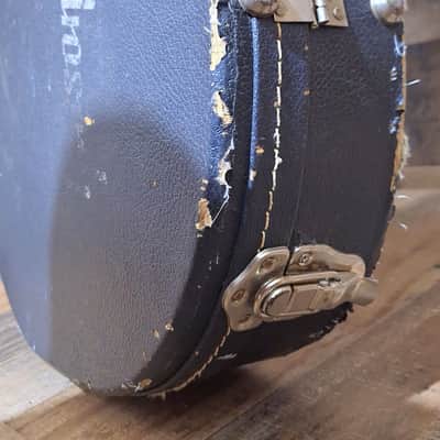 Original 1968-1975 Gibson Les Paul Hardshell Case With Key image 11